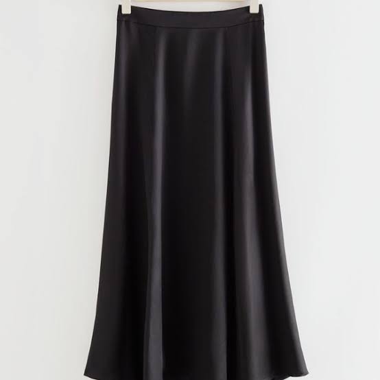 تصویر 3 از قیمت عمده دامن کلوش بلند مشکی